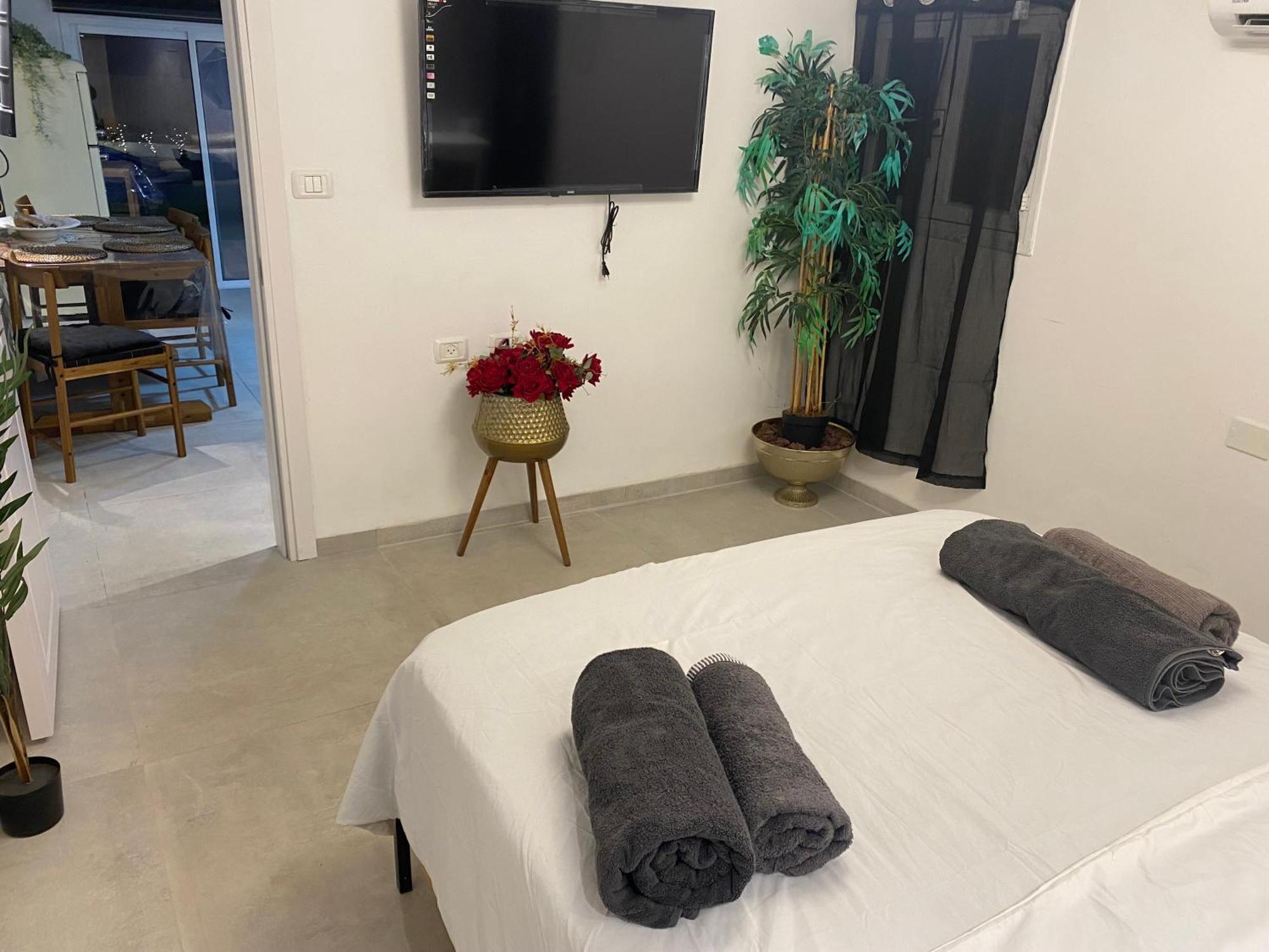 Ferienwohnung אחוזת מירבר Tiberias Exterior foto