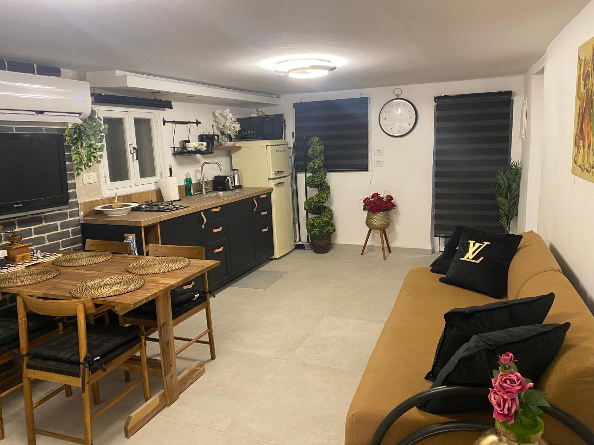 Ferienwohnung אחוזת מירבר Tiberias Exterior foto